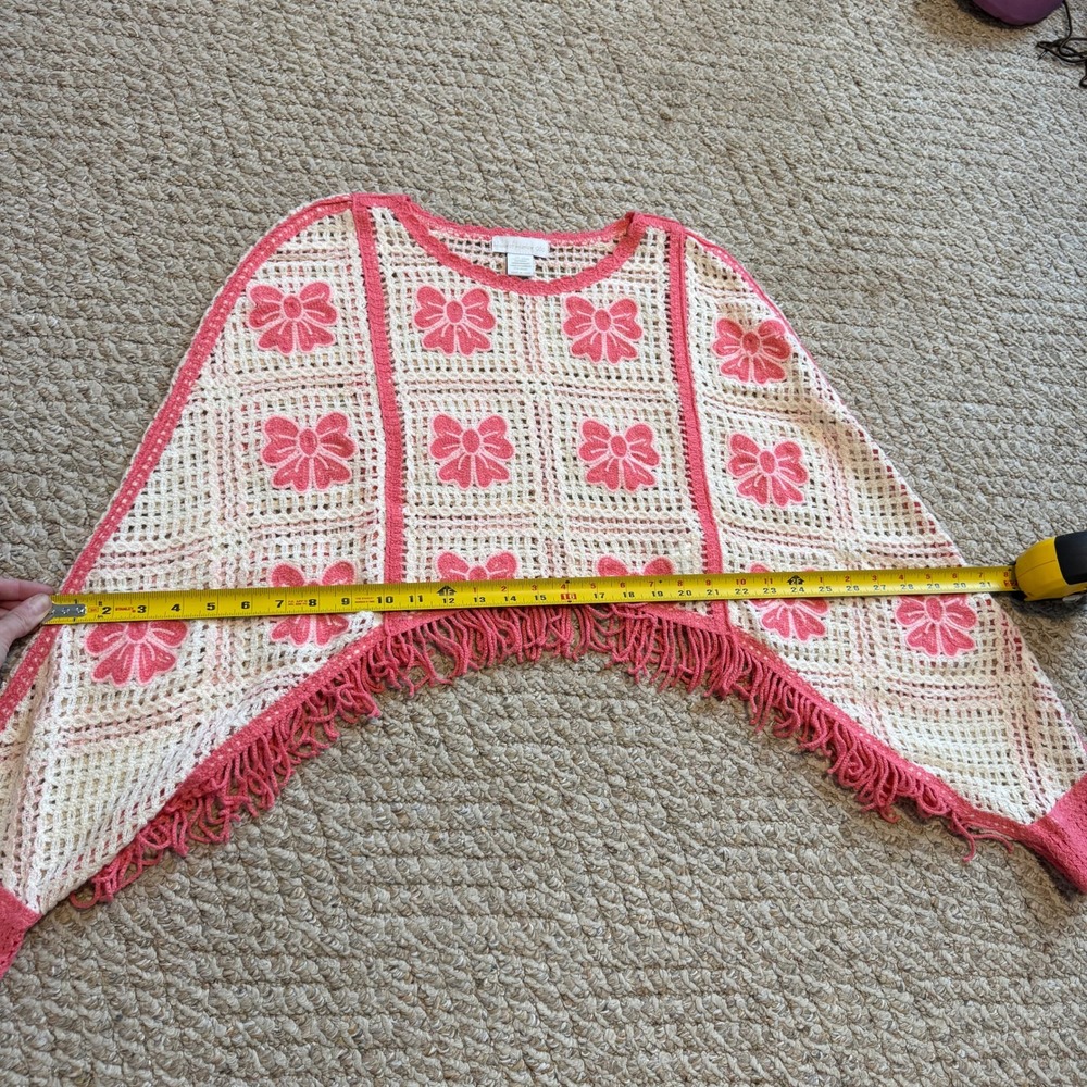 House of Harlow 1960 Cream Pink Coquette Crochet Bow Fringe Poncho Sweater‎ OS - Picture 6 of 9